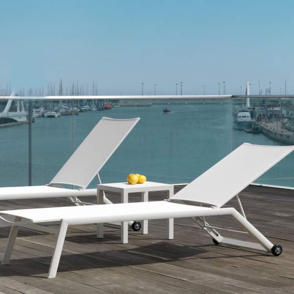 Tumbona Exterior de Aluminio Blanca modelo Gandía